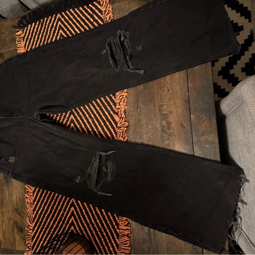 Zara Black Distressed Jeans Raw Hem Size 10 EUC - Picture 3 of 8